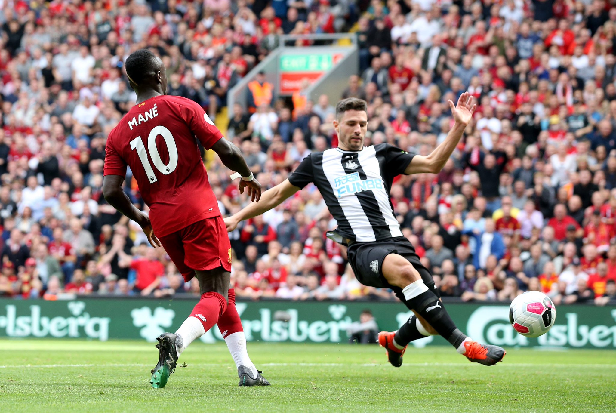 俱乐部的准 俱乐部的准